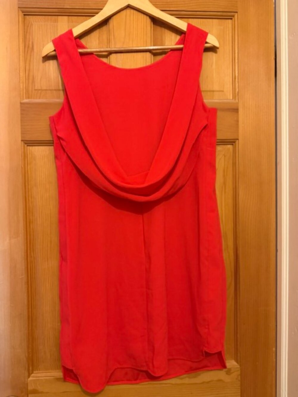 BCBG MAXAZRIA Drape Back Bright Poppy Red Dress- size 8- worn once - Picture 5 of 10